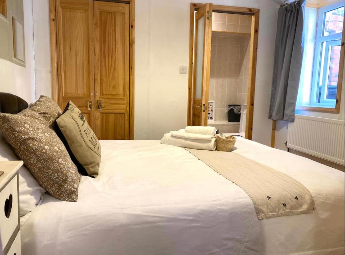 °THE OLD STABLES CUTE,COSY&COMPACT IN MEDIEVAL EXMOOR DUNSTER (Reino ...